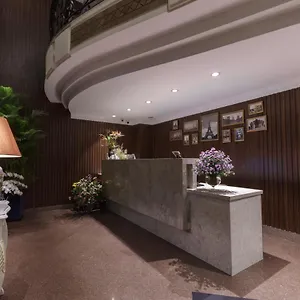 3* Hotel Roseland Corp